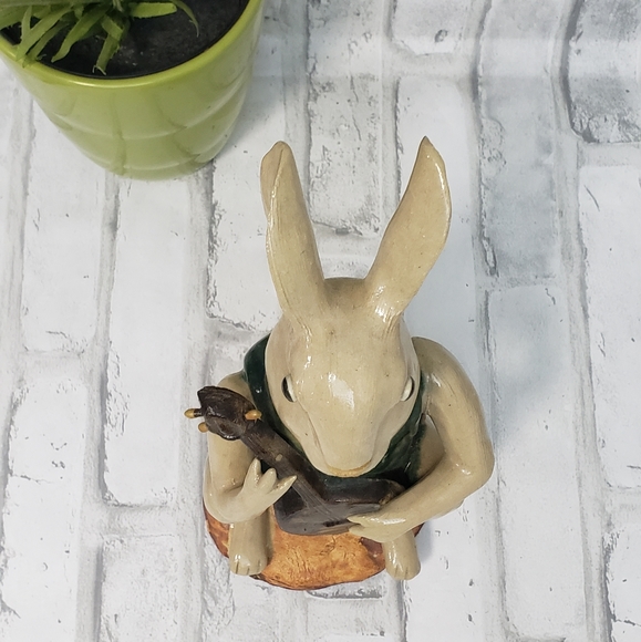 Vintage Rabbit Playing a Ukulele Figurine / Asian Pottery - Picture 6 of 10